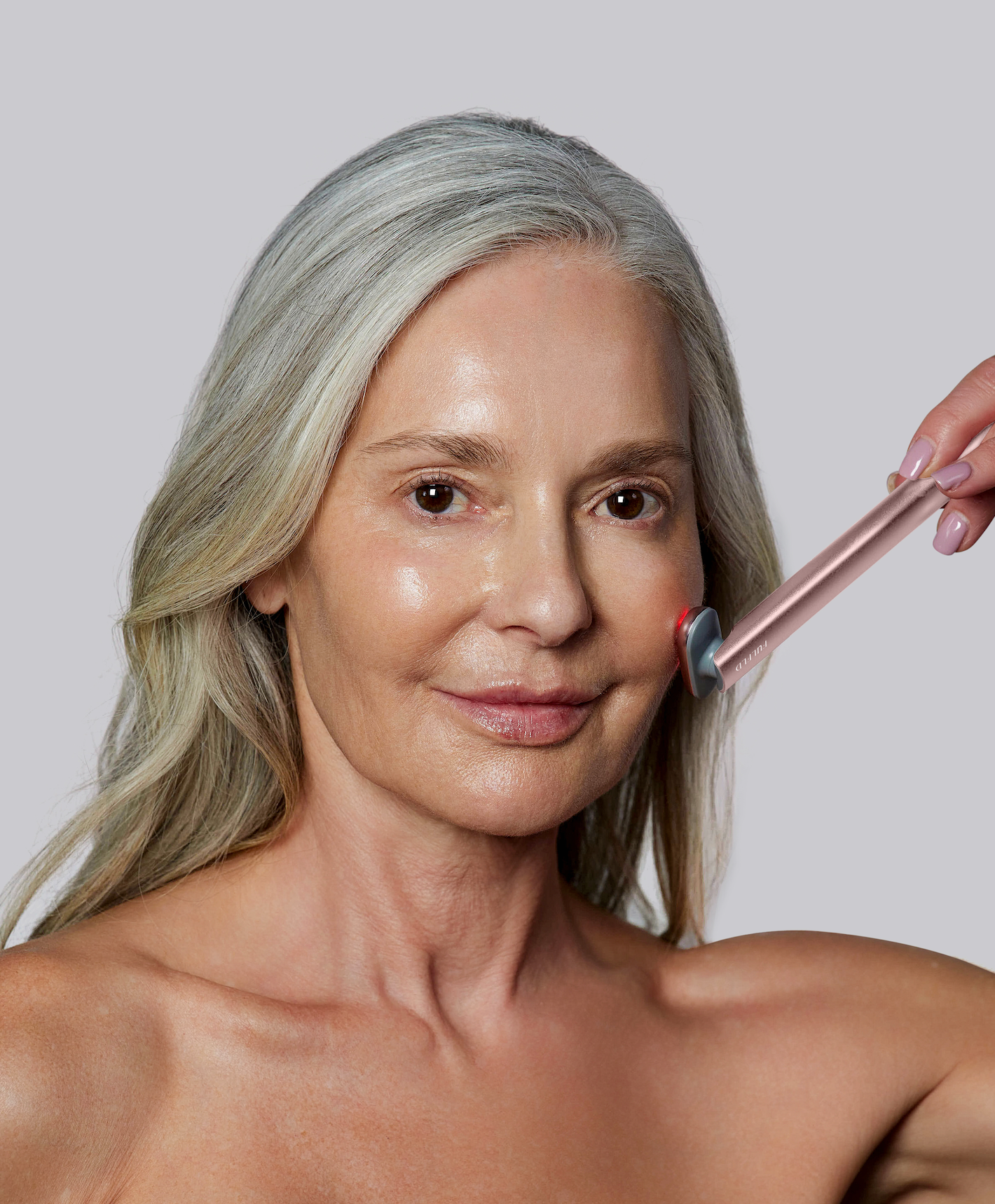 5-in-1 Lumin Glow Wand & Activating Serum Kit